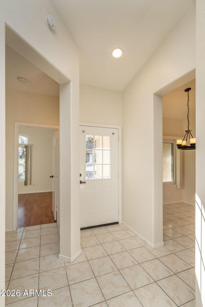 1-web-or-mls-1720-w-tumbleweed-ln