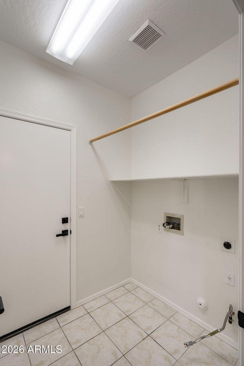 19-web-or-mls-1720-w-tumbleweed-ln