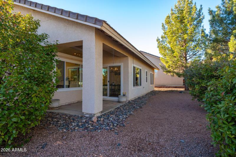 23-web-or-mls-1720-w-tumbleweed-ln