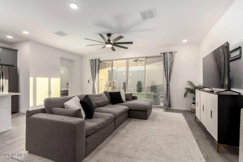 931552b309f0733347b9576cd9c5e2c5-cc_ft_1