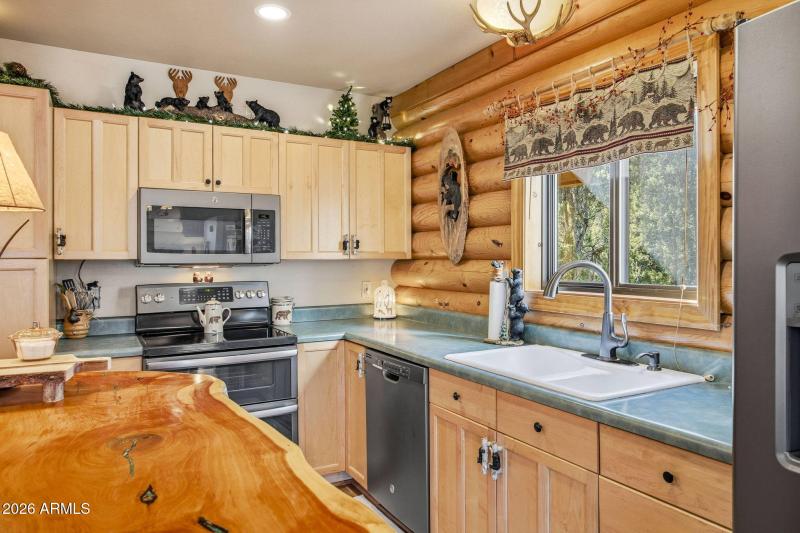 1583GreentreeCir-HeberOvergaard-AZ-12