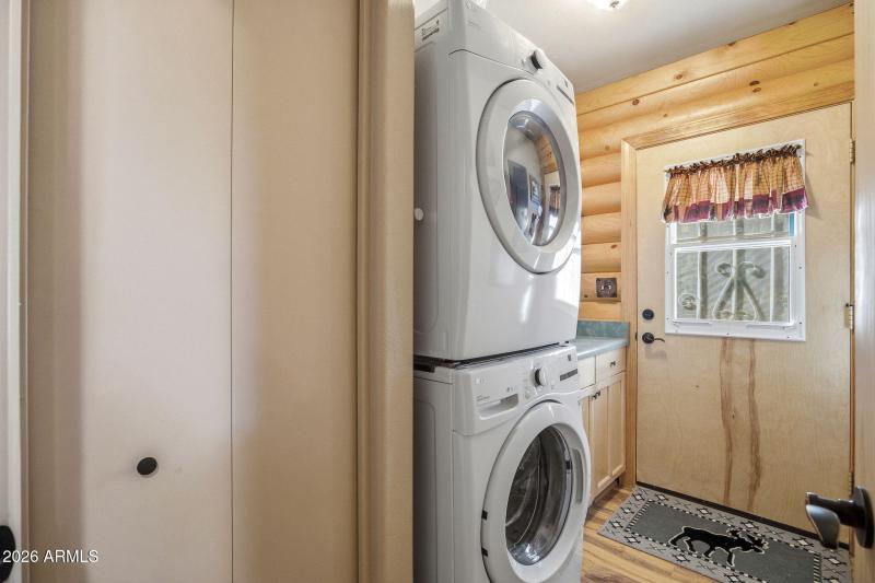 1583GreentreeCir-HeberOvergaard-AZ-24