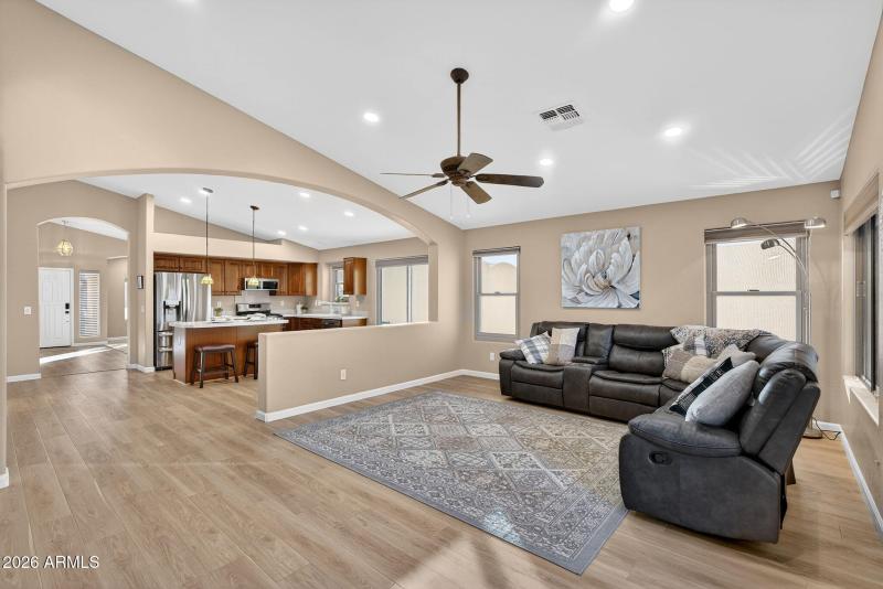 13-web-or-mls-DSC00454