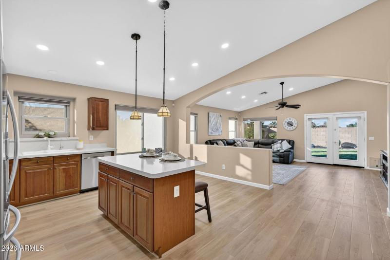 18-web-or-mls-DSC00433