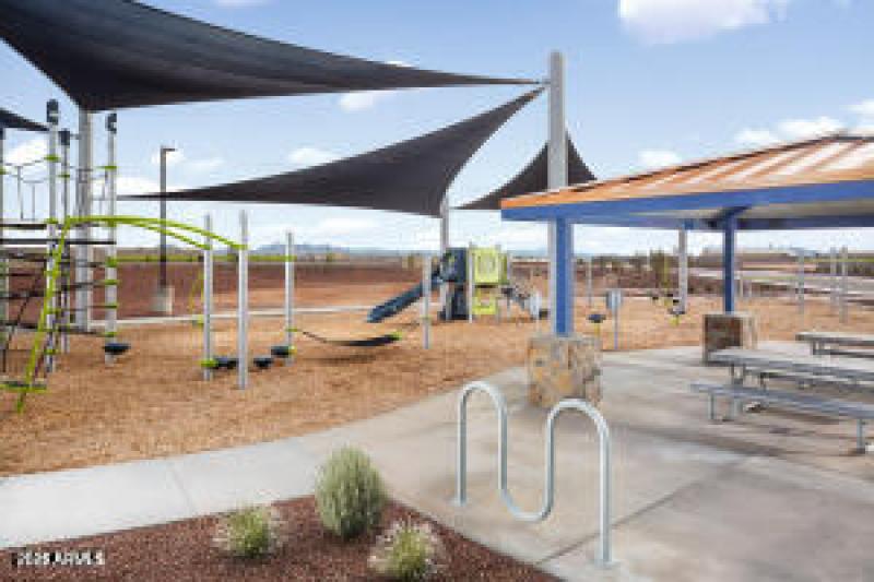 20251221180237023107000000