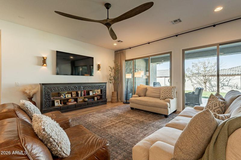 17-web-or-mls-Stroobe-17