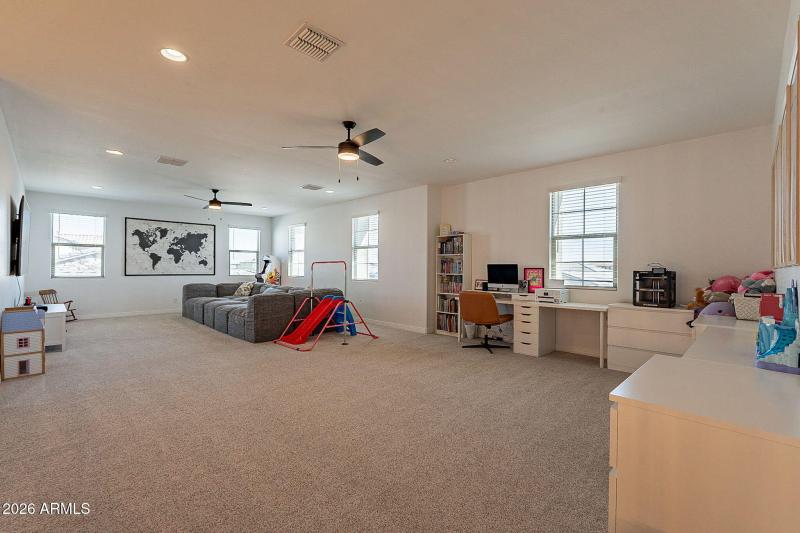 53-web-or-mls-Stroobe-53