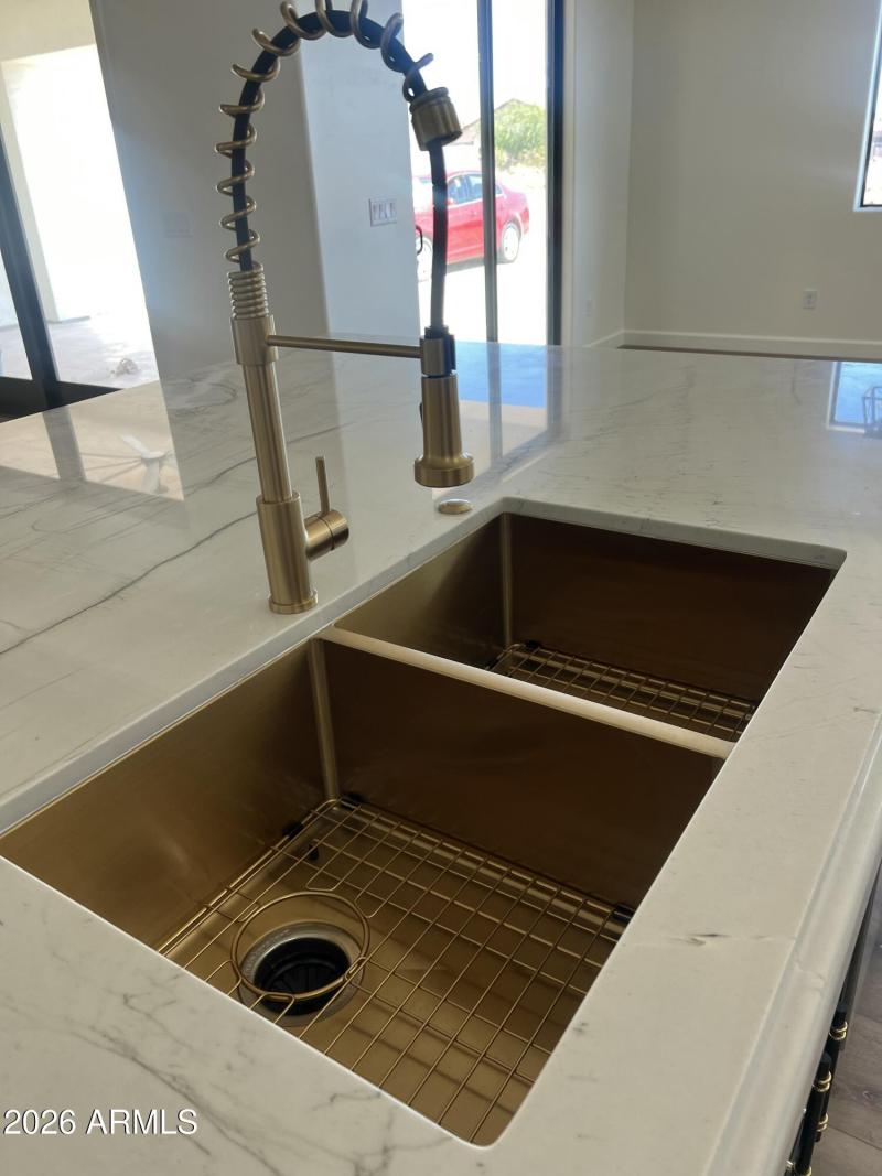 F507CEAC-A0CE-4D19-9542-5CBFB2258758