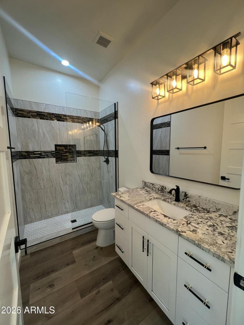 4DB1FFFB-1A8C-4DFD-84B5-CE0958713DD5