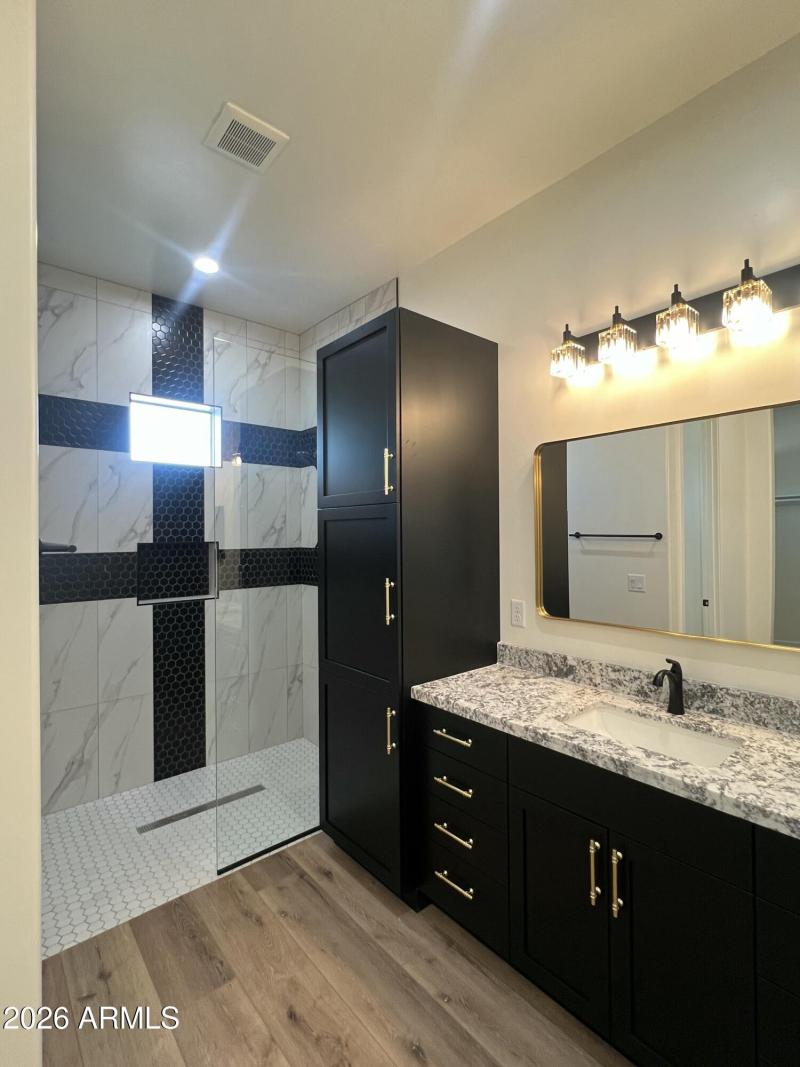 C3D42850-1C64-439F-B281-9816E374642C