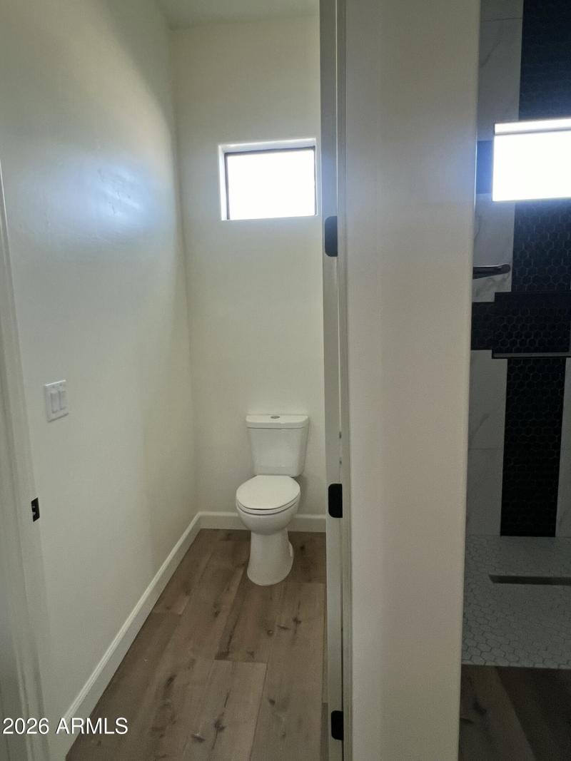 6AB84BBA-B3D3-456F-BF9D-31E57E246782