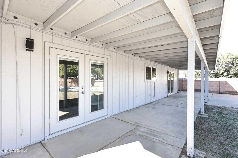 Large Covered Patio2