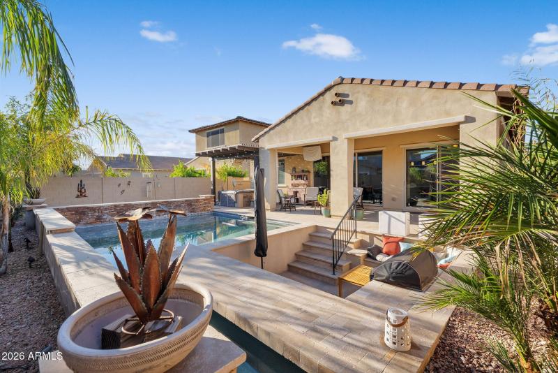 37-web-or-mls-Palladium-40