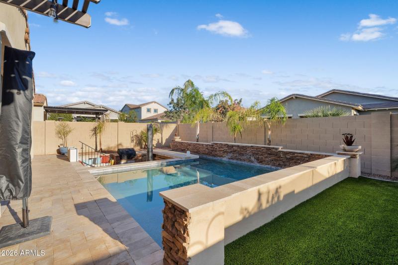 39-web-or-mls-Palladium-43