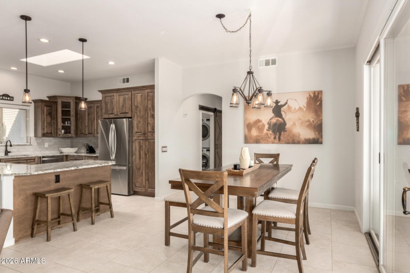 5F4ACFBA-E777-4087-827C-76CE21AF444A