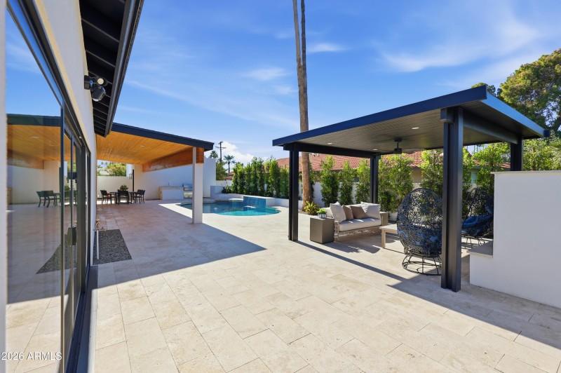 6050 E Hollyhock St, Phoenix, AZ 85018 -