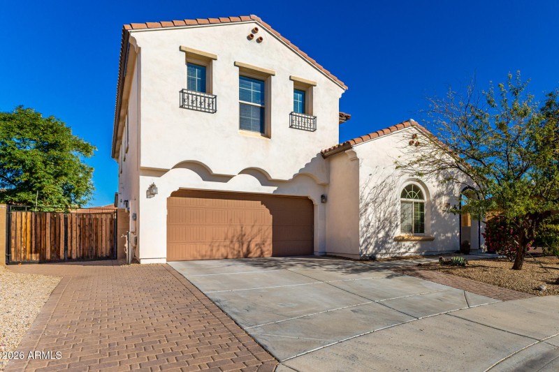 3 Parking Spaces Front