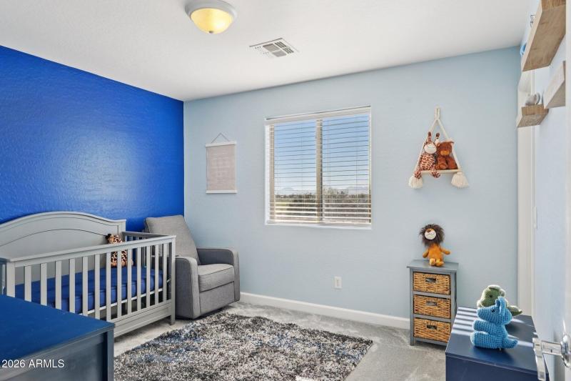 24-web-or-mls-W Pueblo Ave-L1701-024