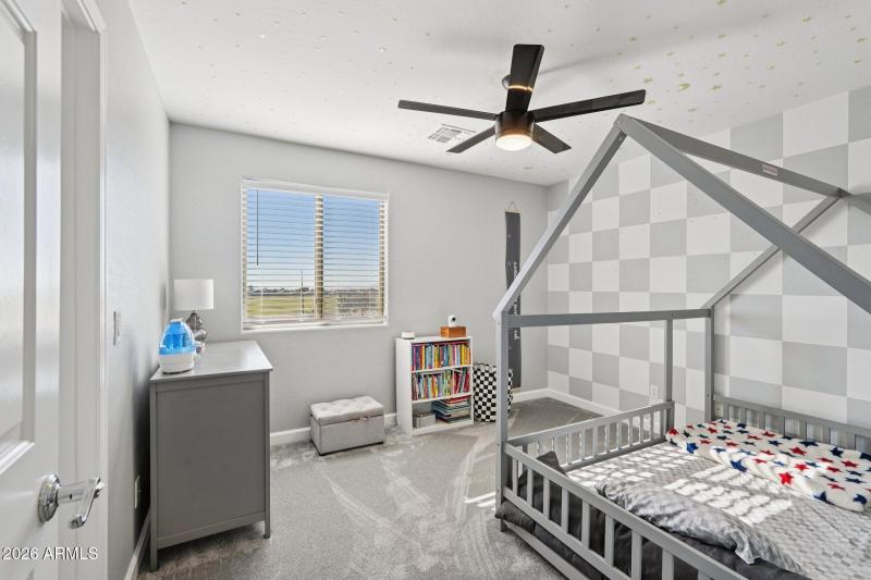 27-web-or-mls-W Pueblo Ave-L1701-027