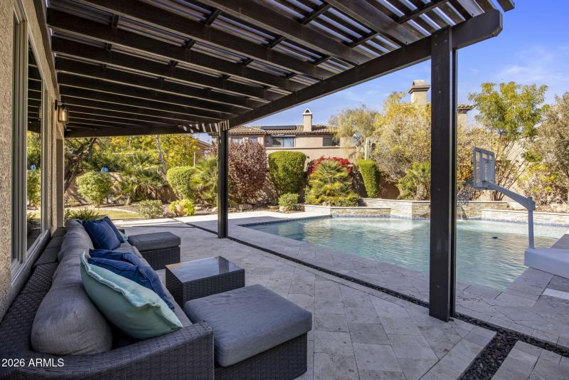 Stunning Mature Landscaping