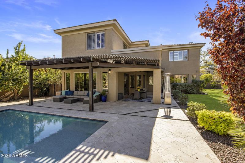 Amazing Backyard with Pergola