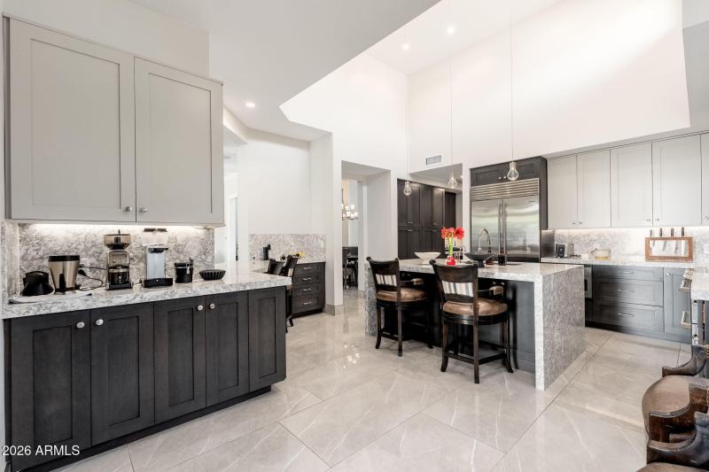 3120 E San Juan Ave - 18