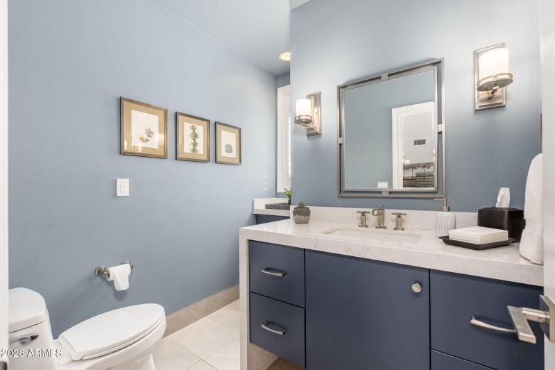 3120 E San Juan Ave - 32