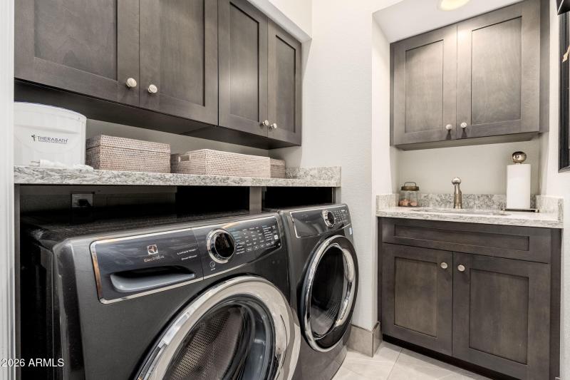 3120 E San Juan Ave - 37