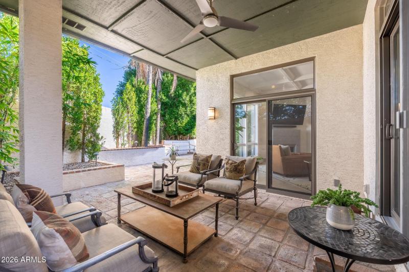 3120 E San Juan Ave - 40