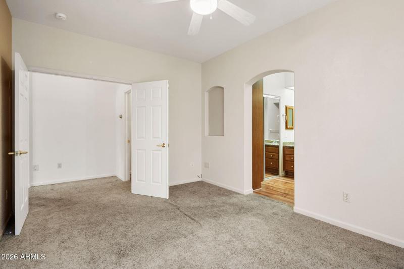 24-Primary Bedroom_2