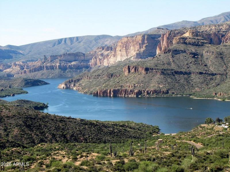 Canyon Lake