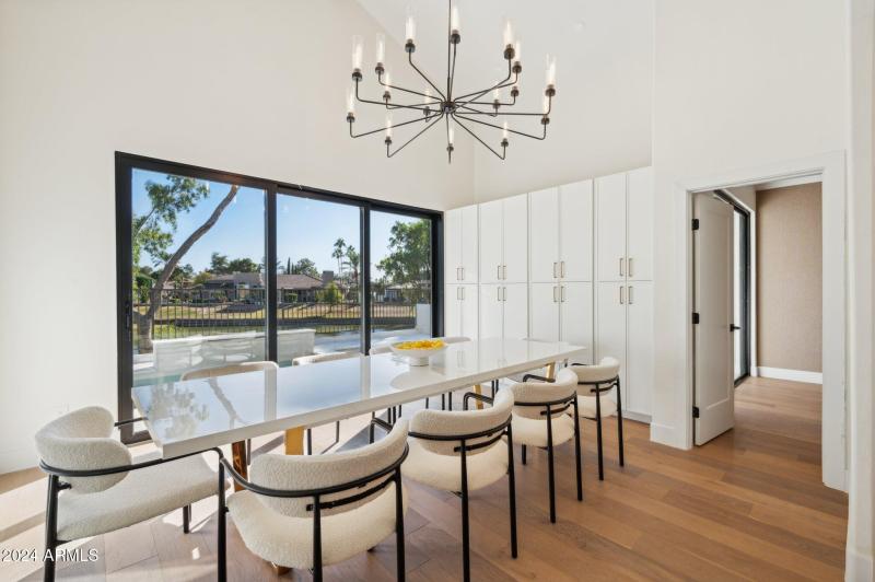 8-web-or-mls-8133-e-cortez-dr