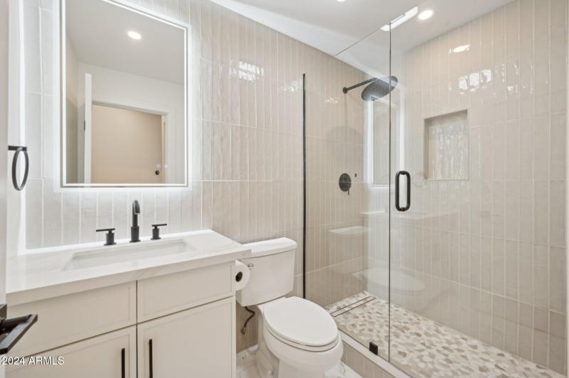 25-web-or-mls-8133-e-cortez-dr