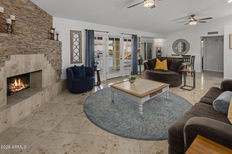 Living Room/Dining Room