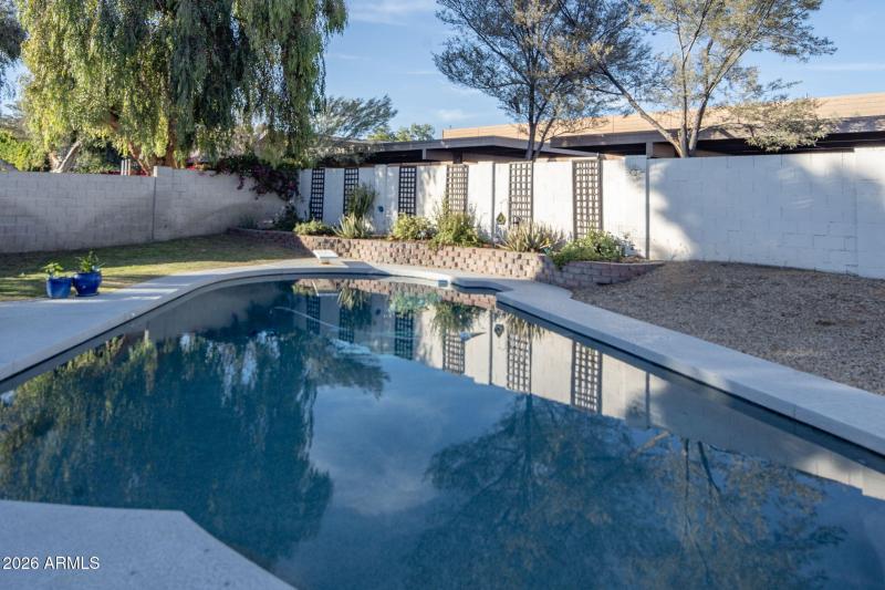 53-web-or-mls-_TMR1174