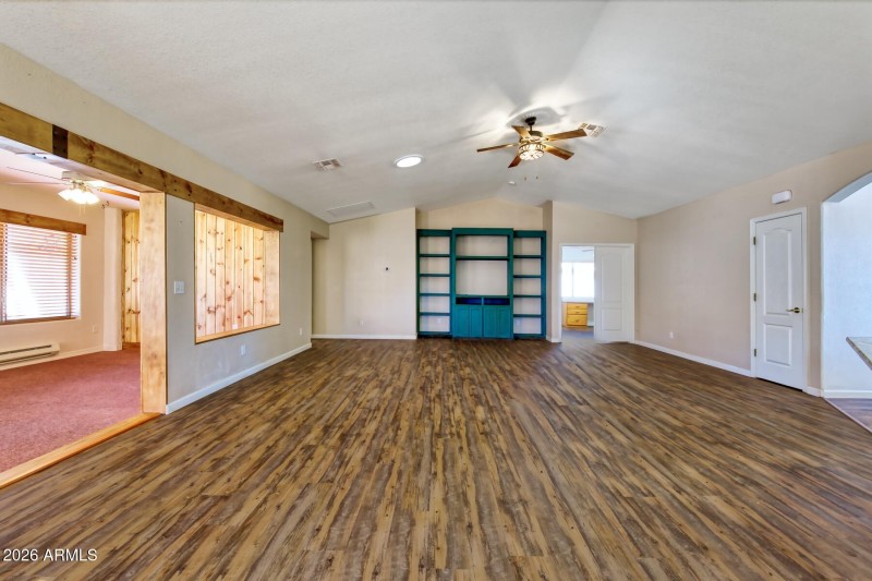 2886 Softwind Court-082073