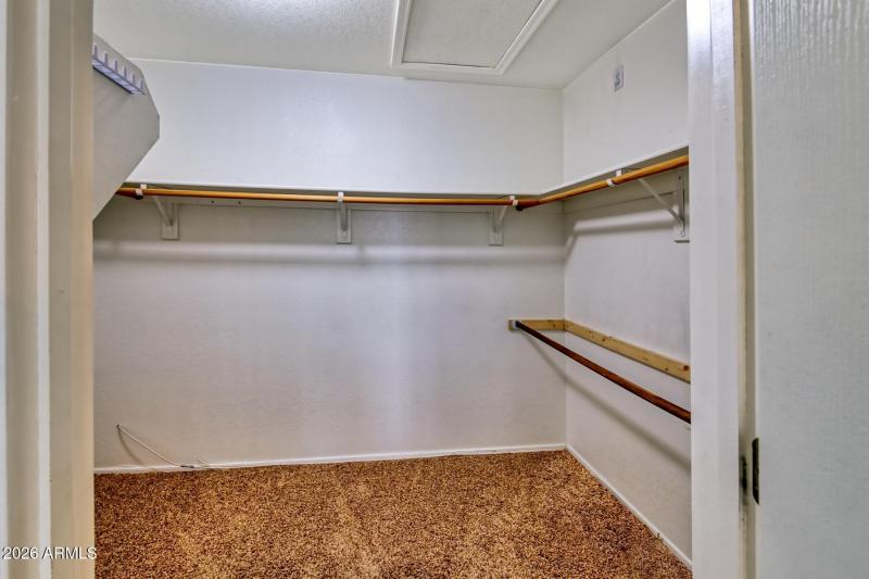 2886 Softwind Court-082398