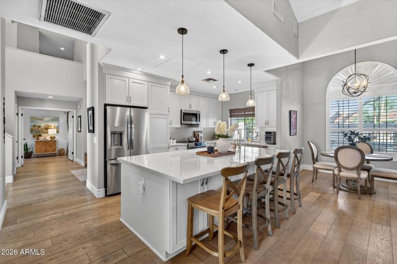 21_web_MLS_E.Topaz.Dr