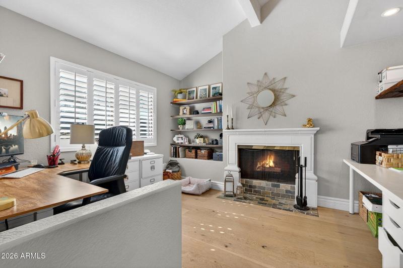 33_web_MLS_E.Topaz.Dr