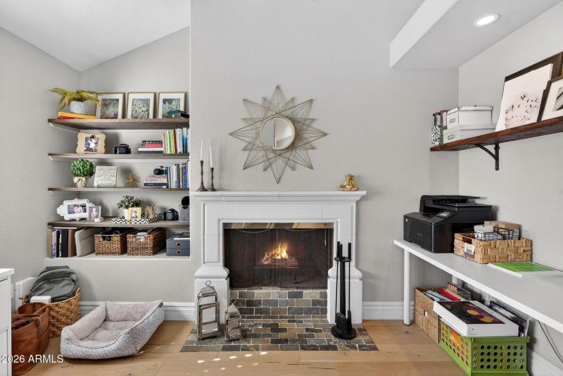 34_web_MLS_E.Topaz.Dr