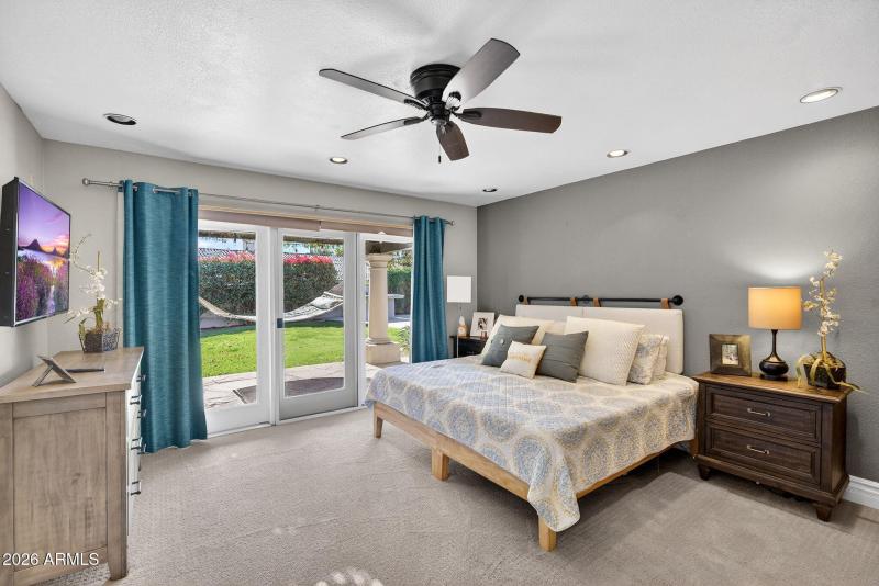 48_web_MLS_E.Topaz.Dr