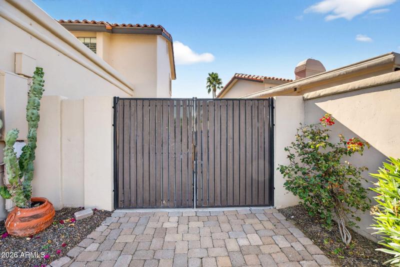 88_web_MLS_E.Topaz.Dr