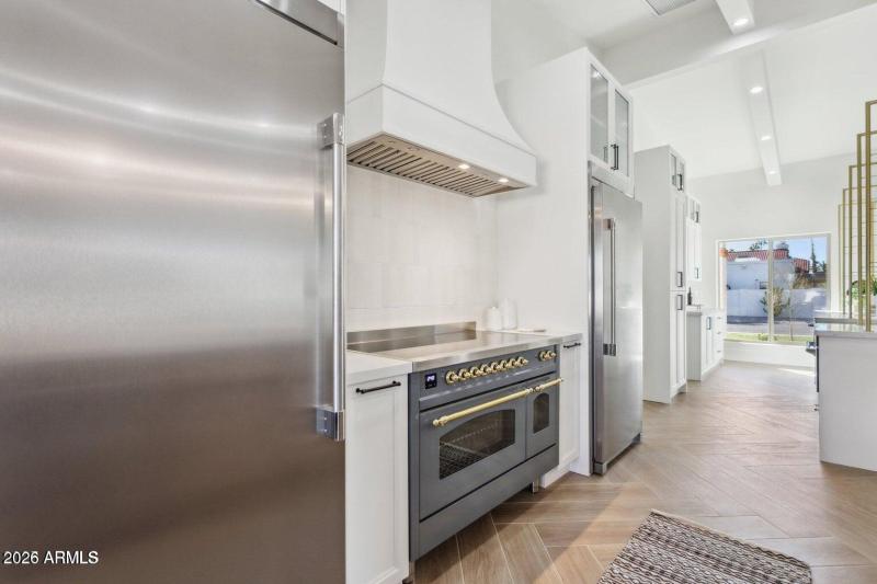 20250124193447291881000000-o