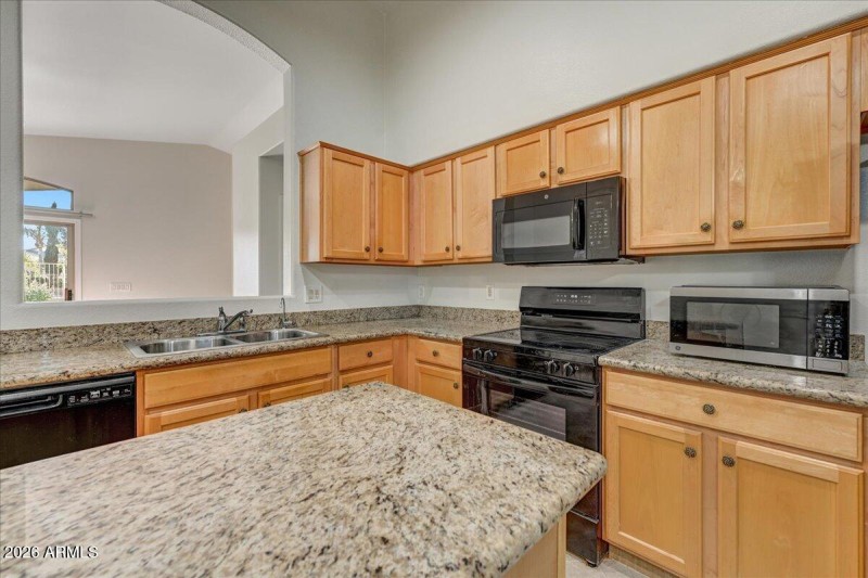 06-Kitchen Detail