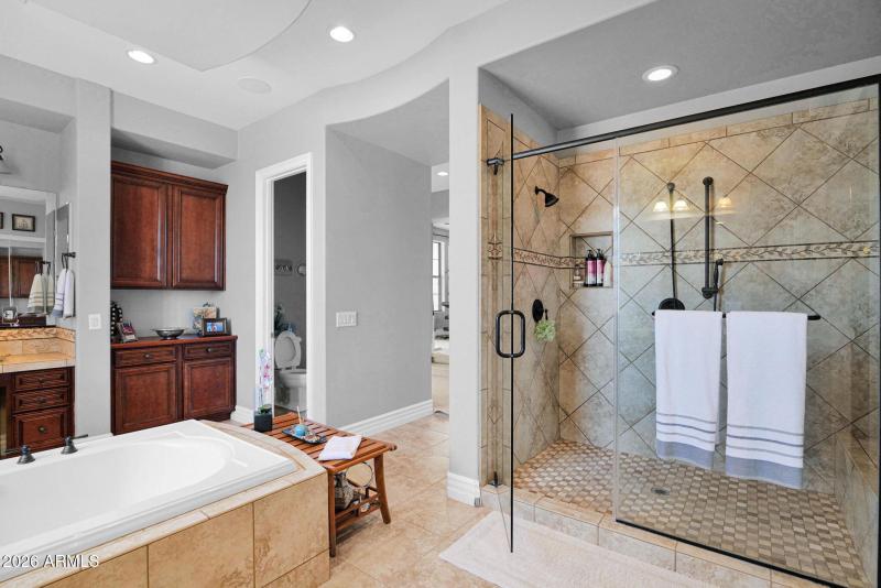 25-web-or-mls-P1448204