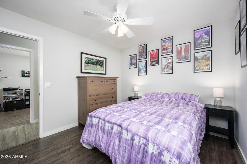 17423 N 46TH ST - Photo 16