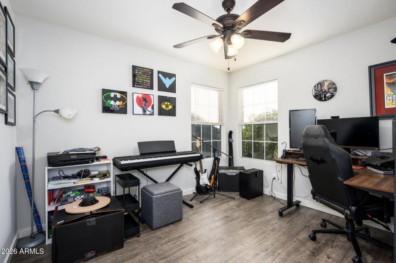 17423 N 46TH ST - Photo 17