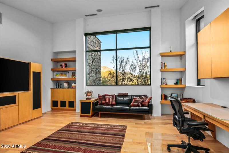 Office/Den