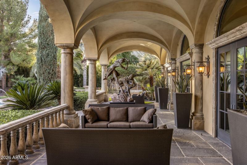 8-web-or-mls-D46A4030