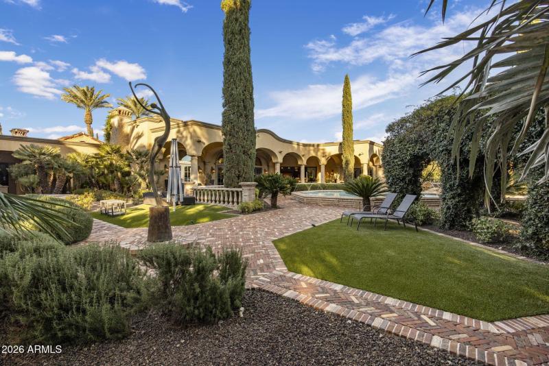 11-web-or-mls-D46A4051